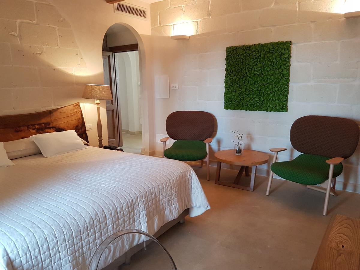 Bed and Breakfast Le Scuderie - Castello Monaci Саліче-Салентино Екстер'єр фото