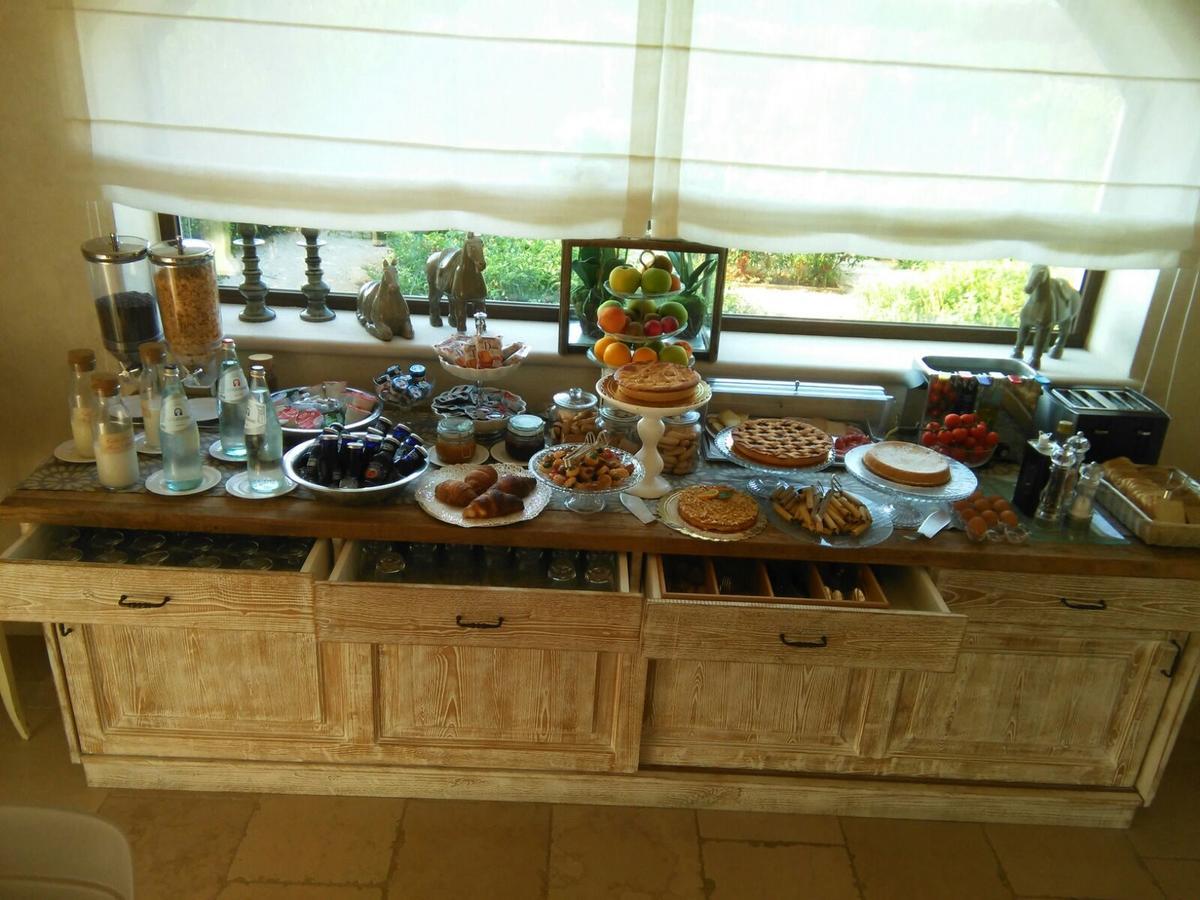 Bed and Breakfast Le Scuderie - Castello Monaci Саліче-Салентино Екстер'єр фото